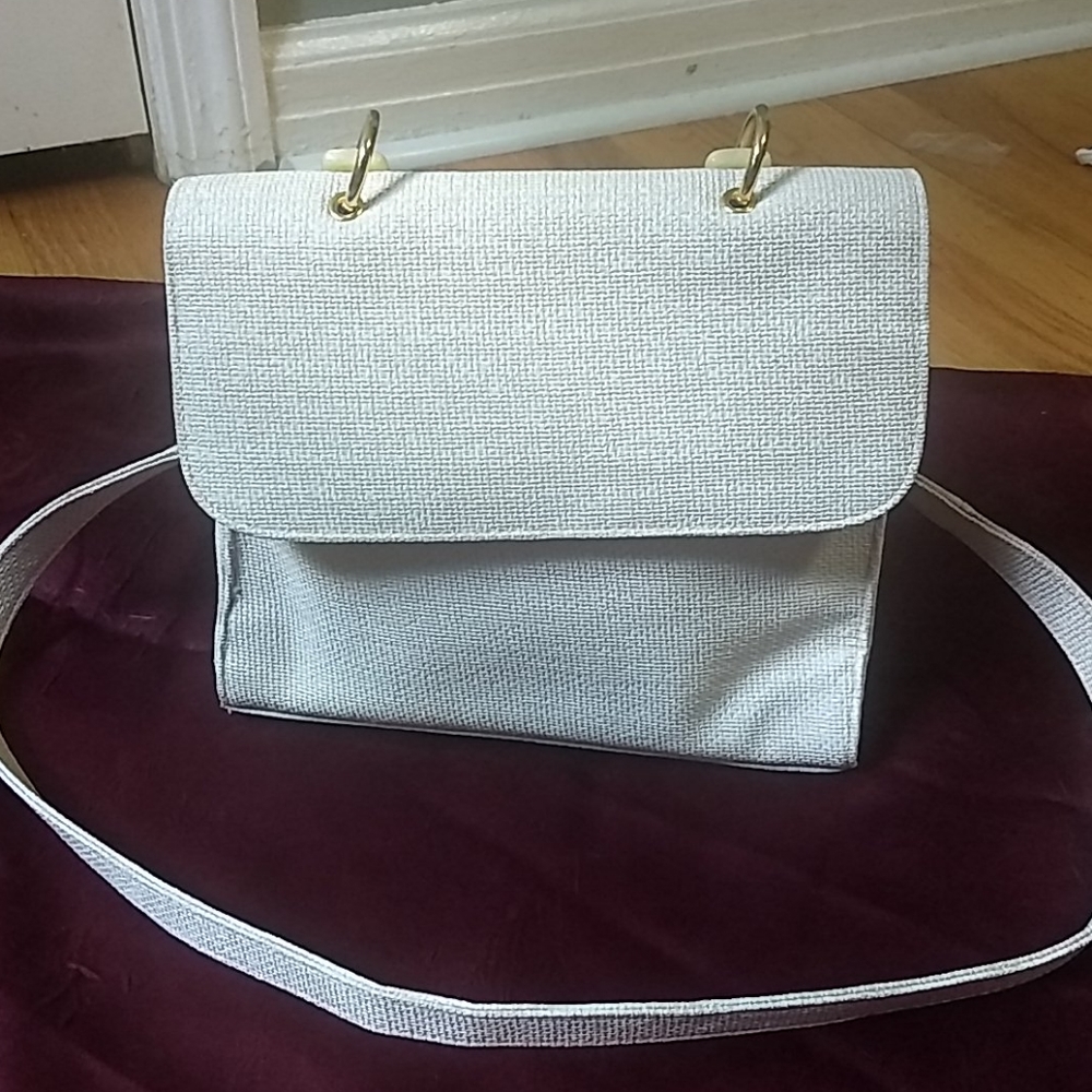 Preston and York Cream Handbag Purse